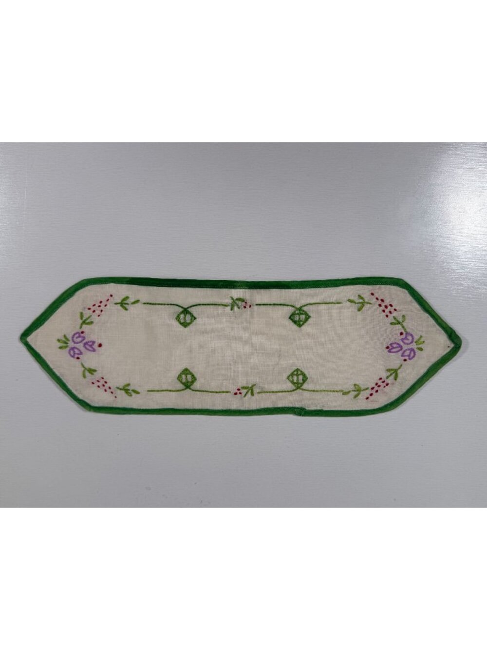 Handmade Vintage Embroidered Linen Doily With Green Trim & Floral Design 13"x4"